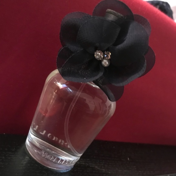 hollister addison perfume